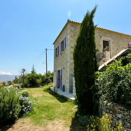 Mani Family Friendly, Mountain House Daire Oítilon