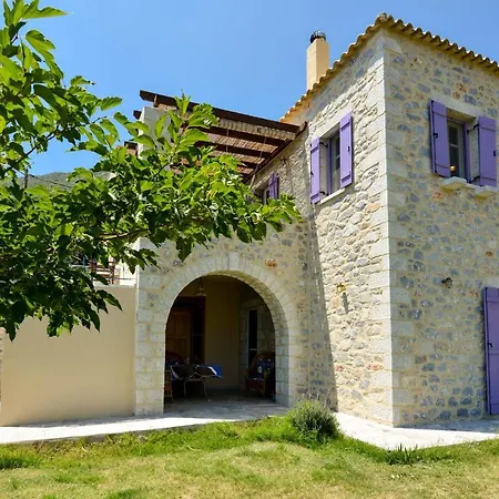 Mani Family Friendly, Mountain House With Parking Apartamento Étilo