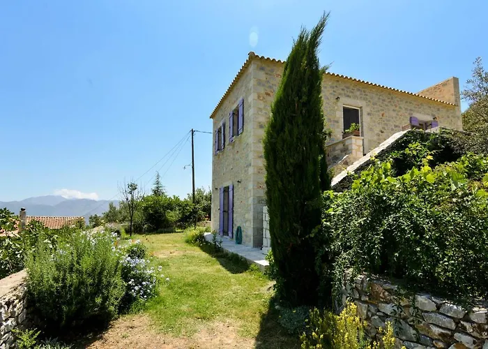 Mani Family Friendly, Mountain House Daire Oítilon